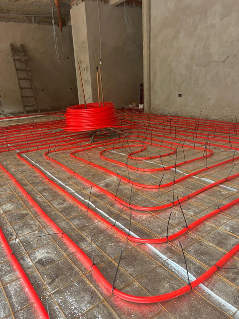 Vivienda en San Isidro, Calefacción por piso radiante